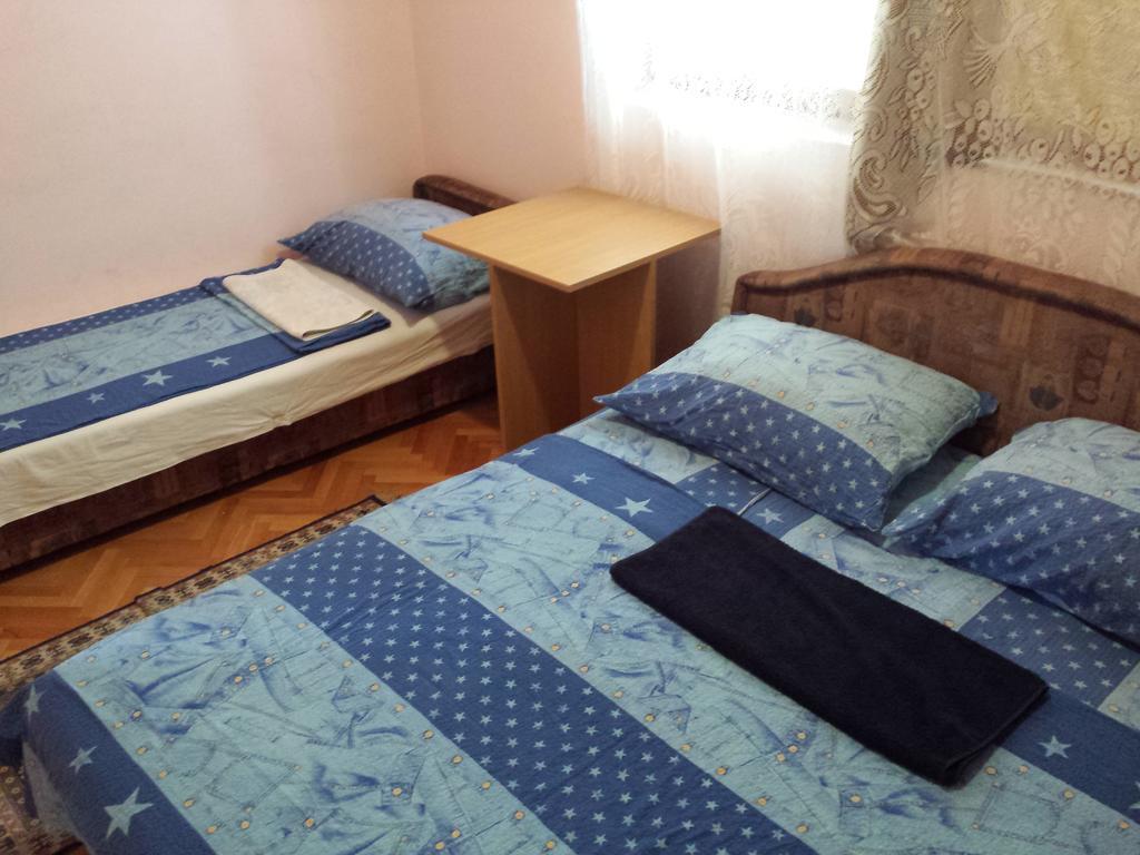 Apartments & Hostel Zdrava Hrana Mostar Ruang foto